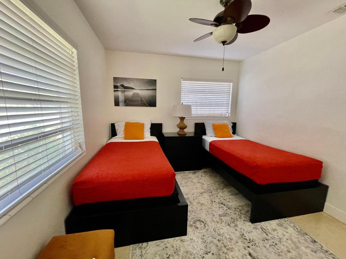 Villa Rowena House 2Bd Den 2Bth Heated Pool Near Siesta Key Sarasota Esterno foto