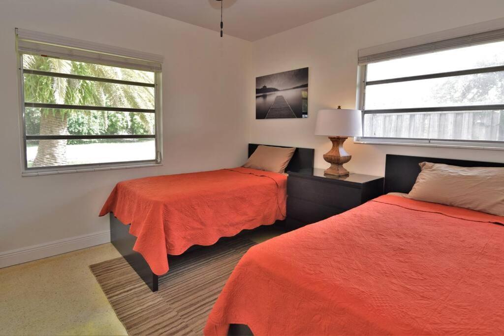 Villa Rowena House 2Bd Den 2Bth Heated Pool Near Siesta Key Sarasota Esterno foto